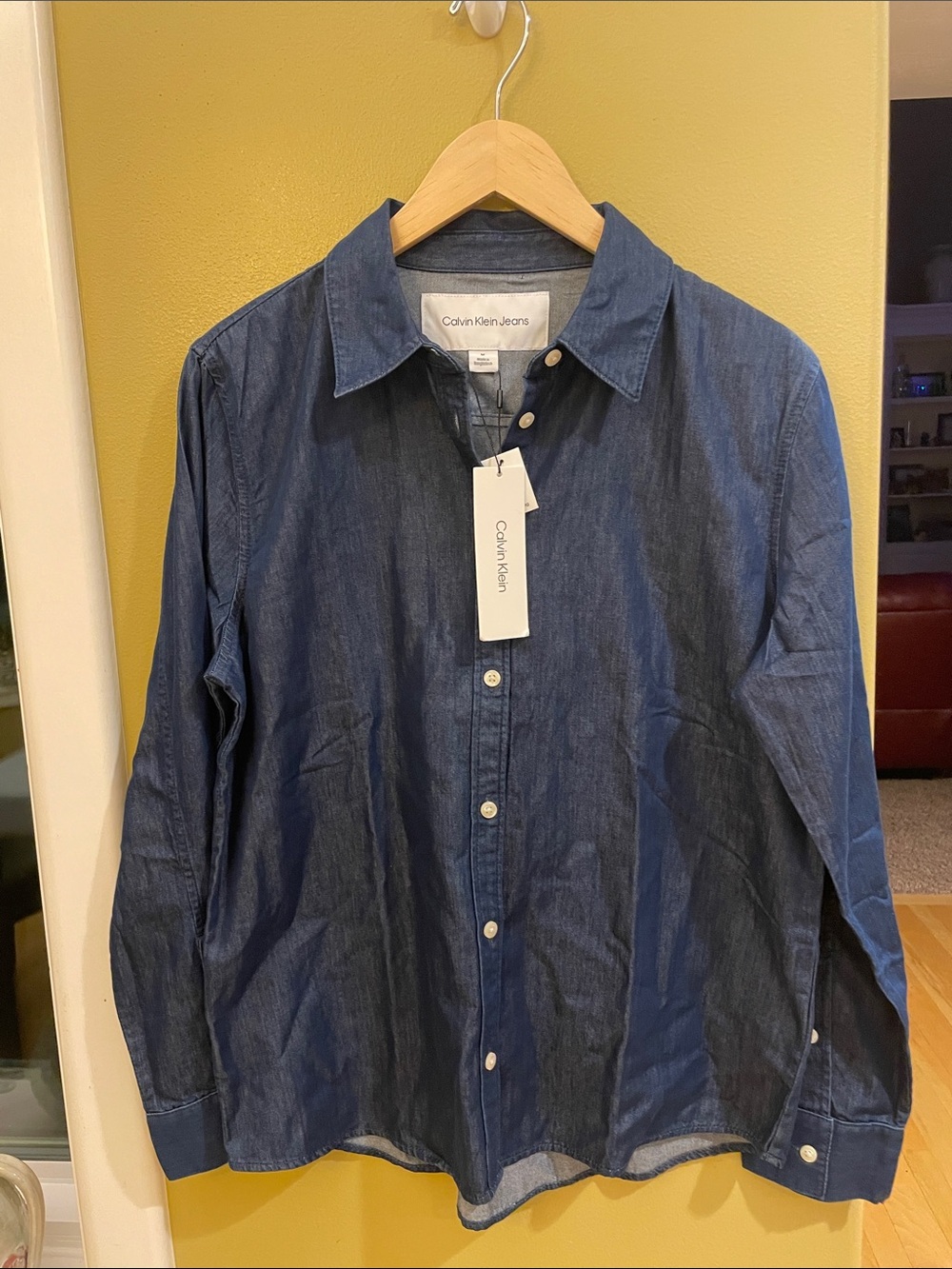 NWT Calvin Klein Womenβs Jeans Indigo Blue Denim Button-Down Shirt